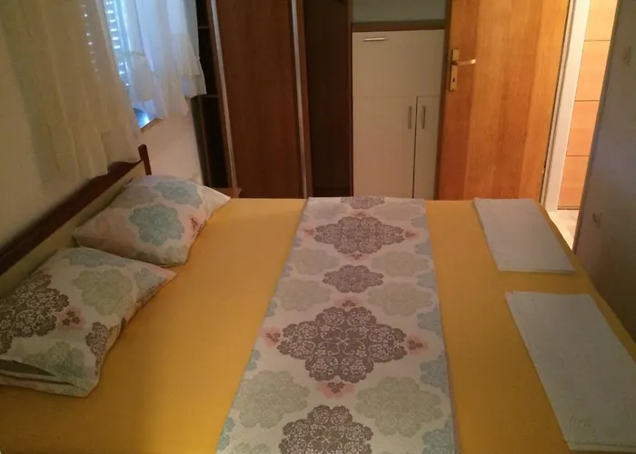 Apartments Tomovic